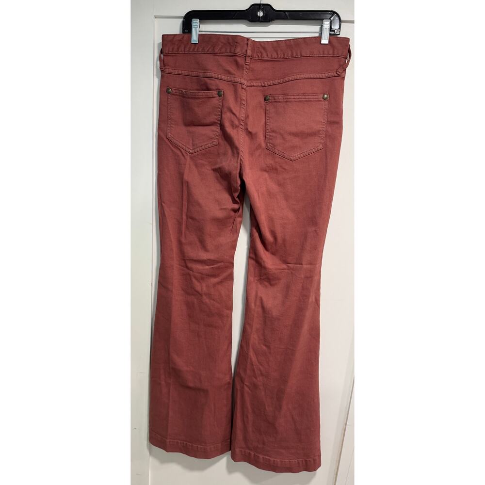 FREE PEOPLE Vintage Pink Flare Leg Low-Rise Denim Jeans Long Size 31 - Picture 3 of 4